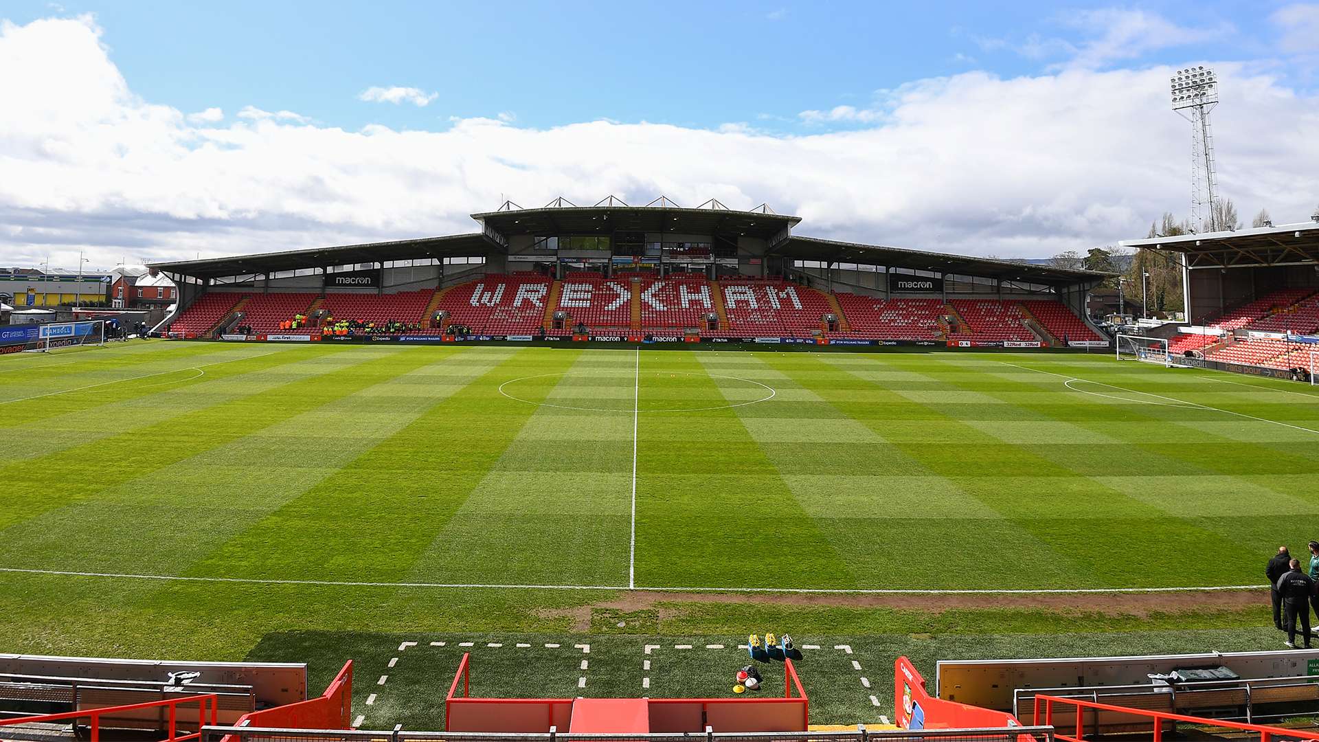 尔与恩佐的 尔与恩佐的