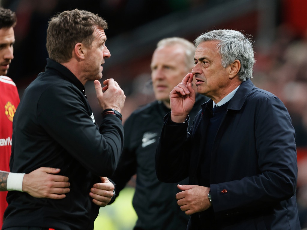 其次是竞技 其次是竞技